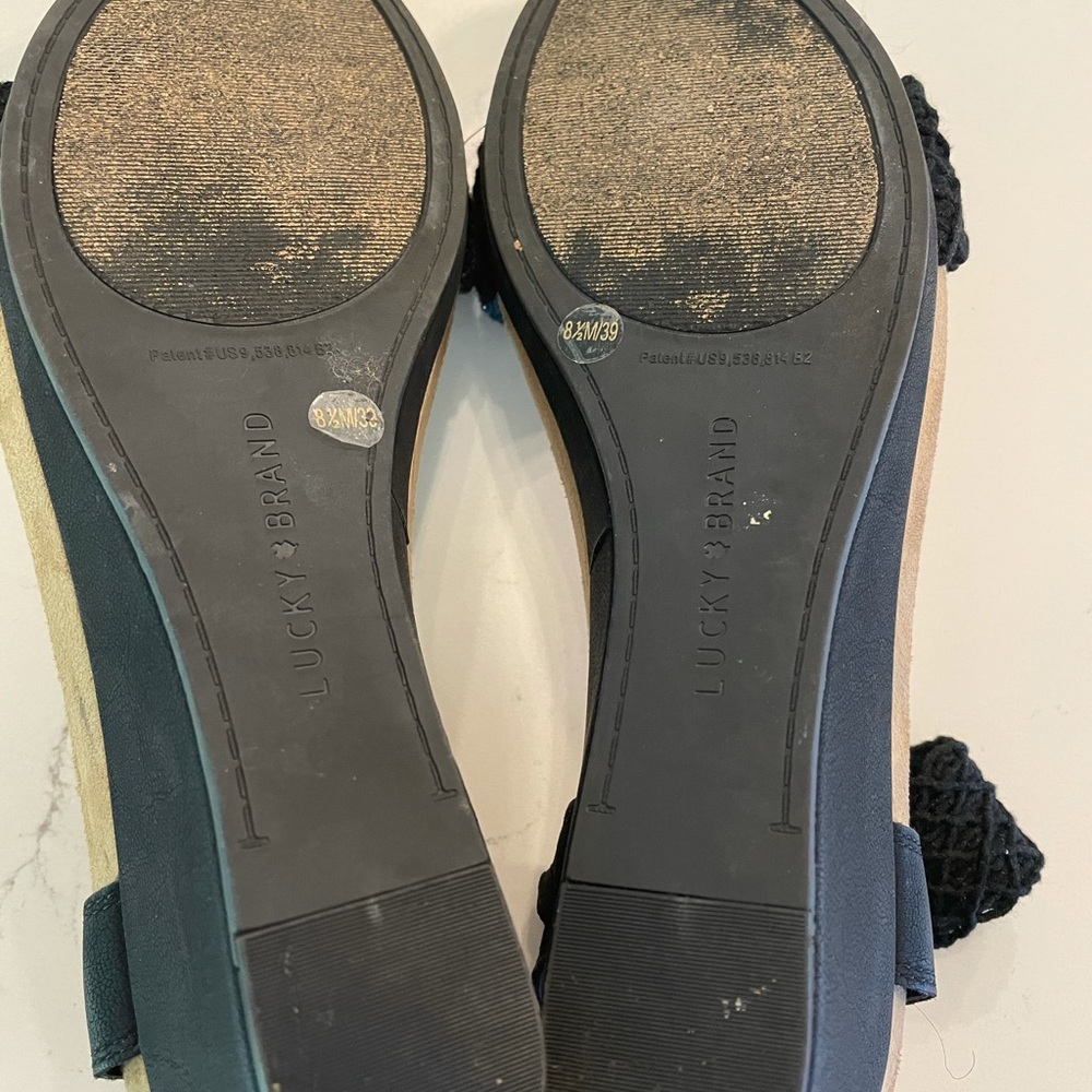Lucky Brand Black/Tan Wedges - Picture 4 of 5